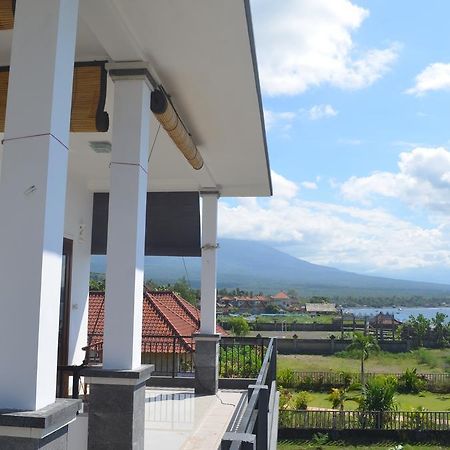 Rivera Beach Amed  Luaran gambar
